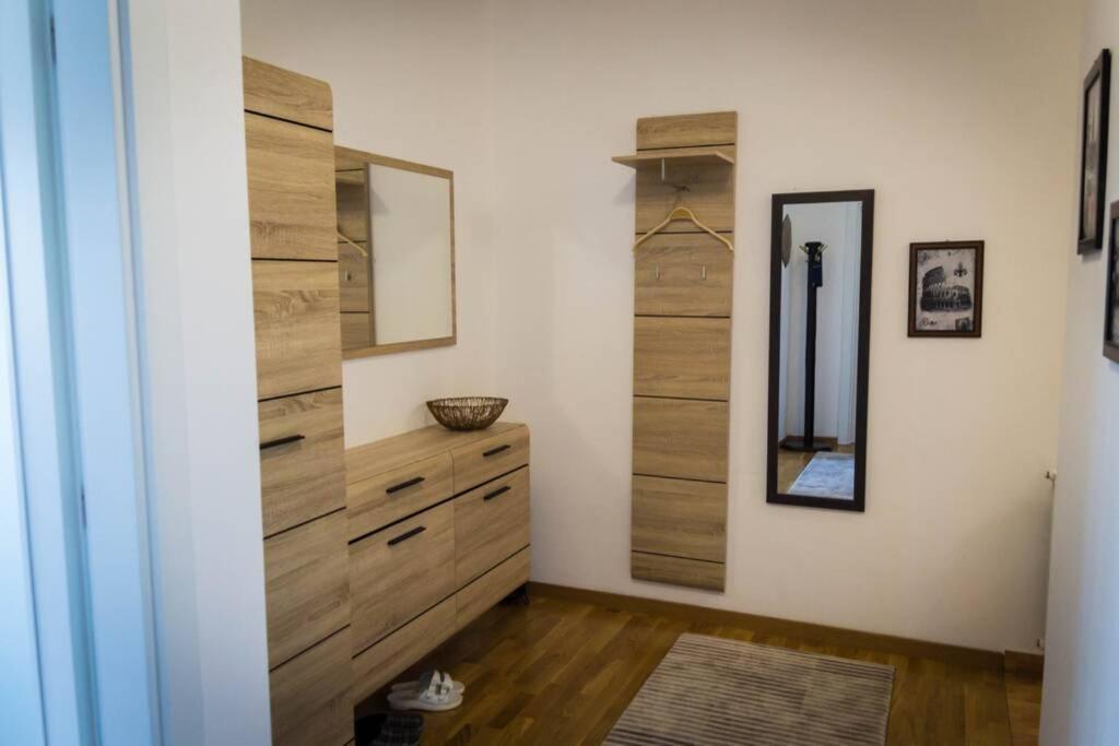 Fantasy Apartment Tuzla Buitenkant foto