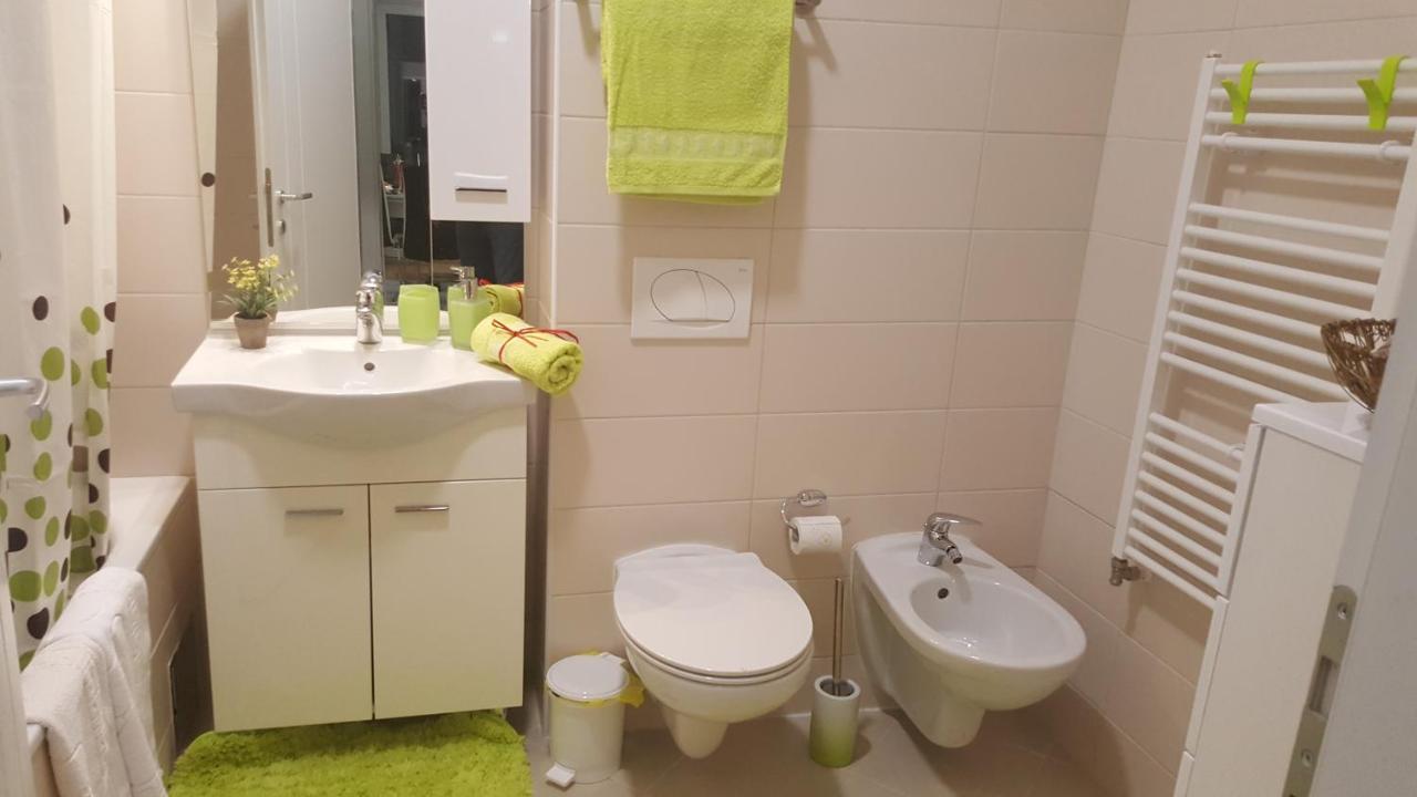 Fantasy Apartment Tuzla Buitenkant foto